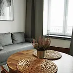 Apartmán Cozy In Centrum Downtown - Near Palace Of Culture And Science! Wifi, Smarttv 55cal